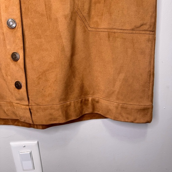 Reitman's Tan Faux Suede Button Down Mini Skirt Size 2x - Picture 5 of 14